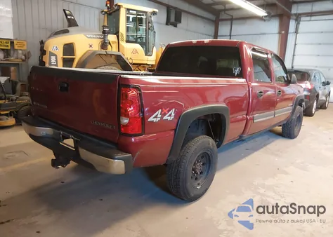 2005 Chevrolet Silverado 2500Hd Ls из США, поврежденный, VIN 1GCHK23UX5F856773